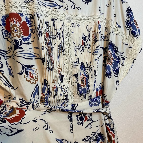 ANN TAYLOR Cream Lace Floral Short Sleeve Dress - Picture 3 of 8